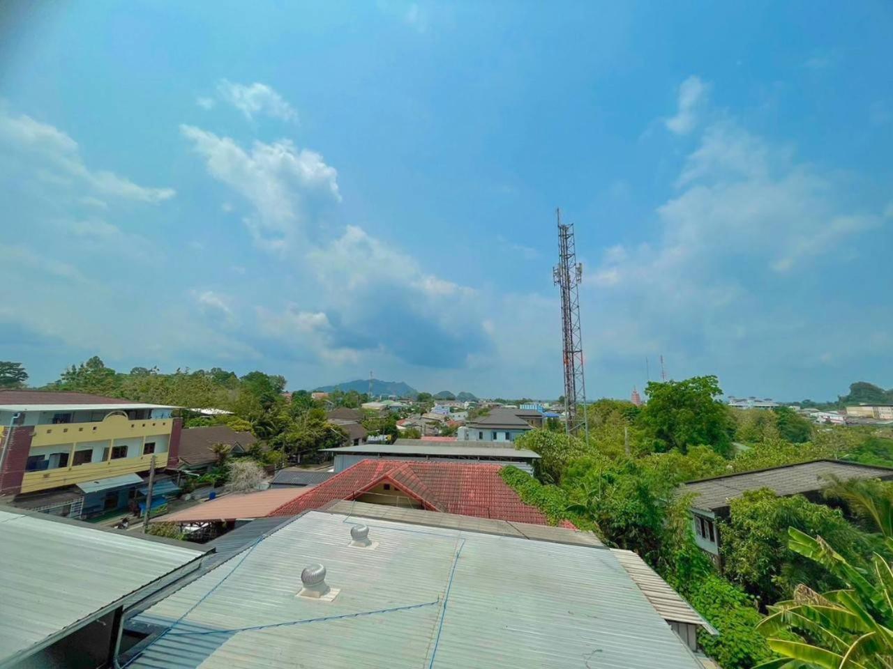 Jingjit Hotel Krabi Exterior photo