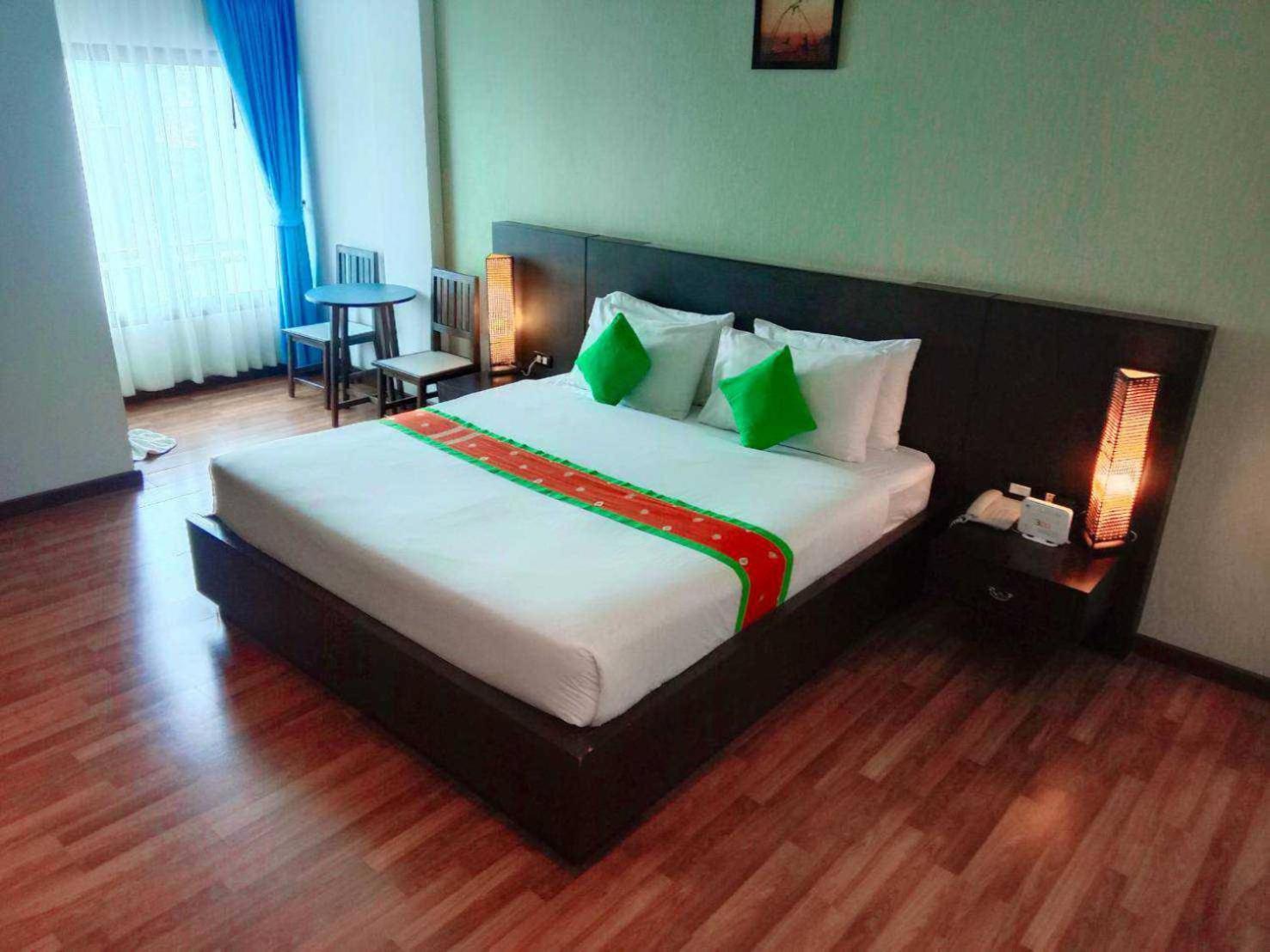 Jingjit Hotel Krabi Exterior photo