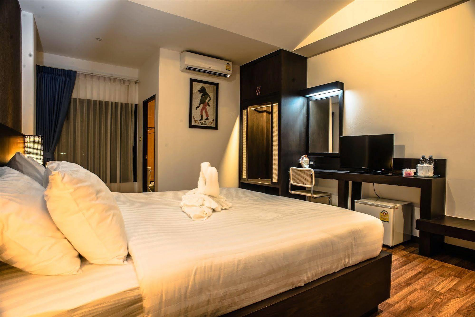 Jingjit Hotel Krabi Exterior photo